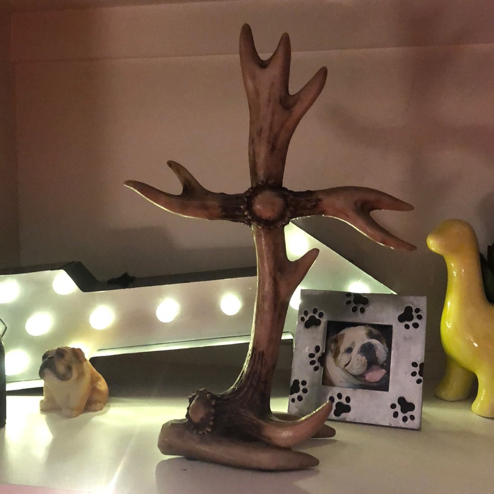 Antler cross